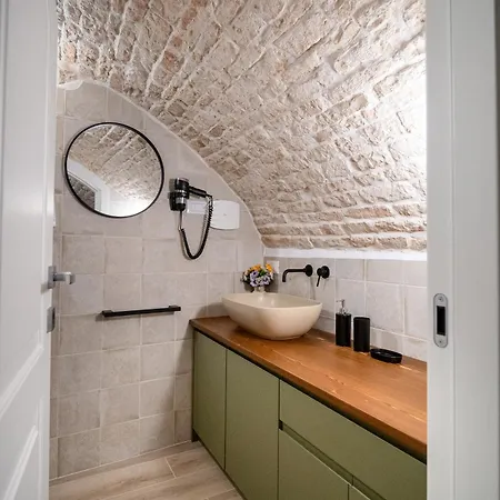 Dimore Gemelle Cucci 別荘 *